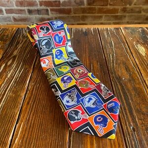 Vintage Surrey NFL Team Helmet Patterned Tie